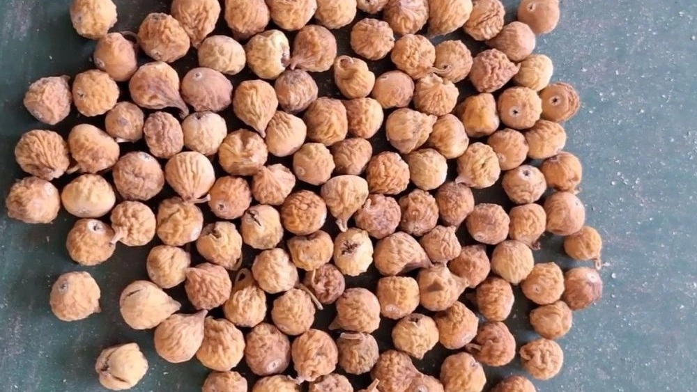 Selling Estahban dried figs